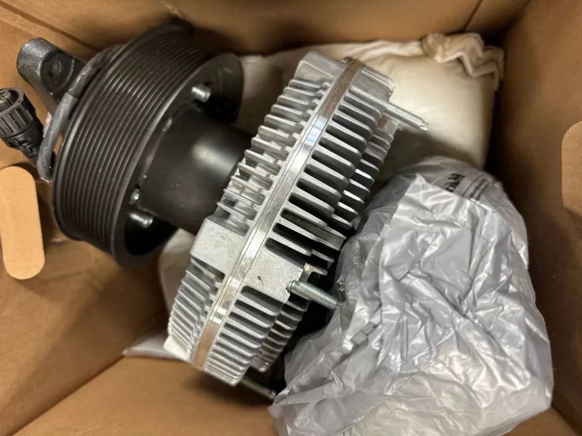 9910314 | Genuine Mack Volvo New Fan Clutch
